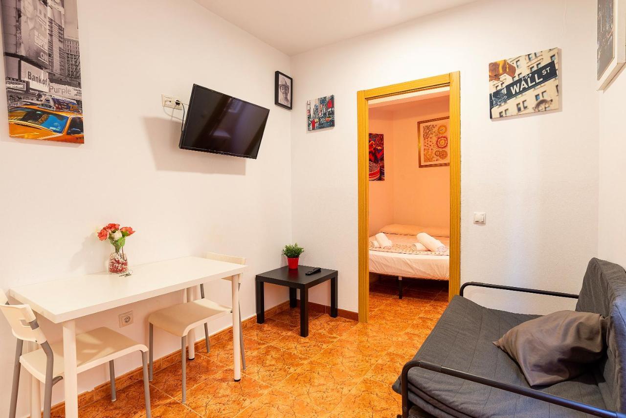 Soho Rooms Citycenter, Young People Only มาลากา ภายนอก รูปภาพ