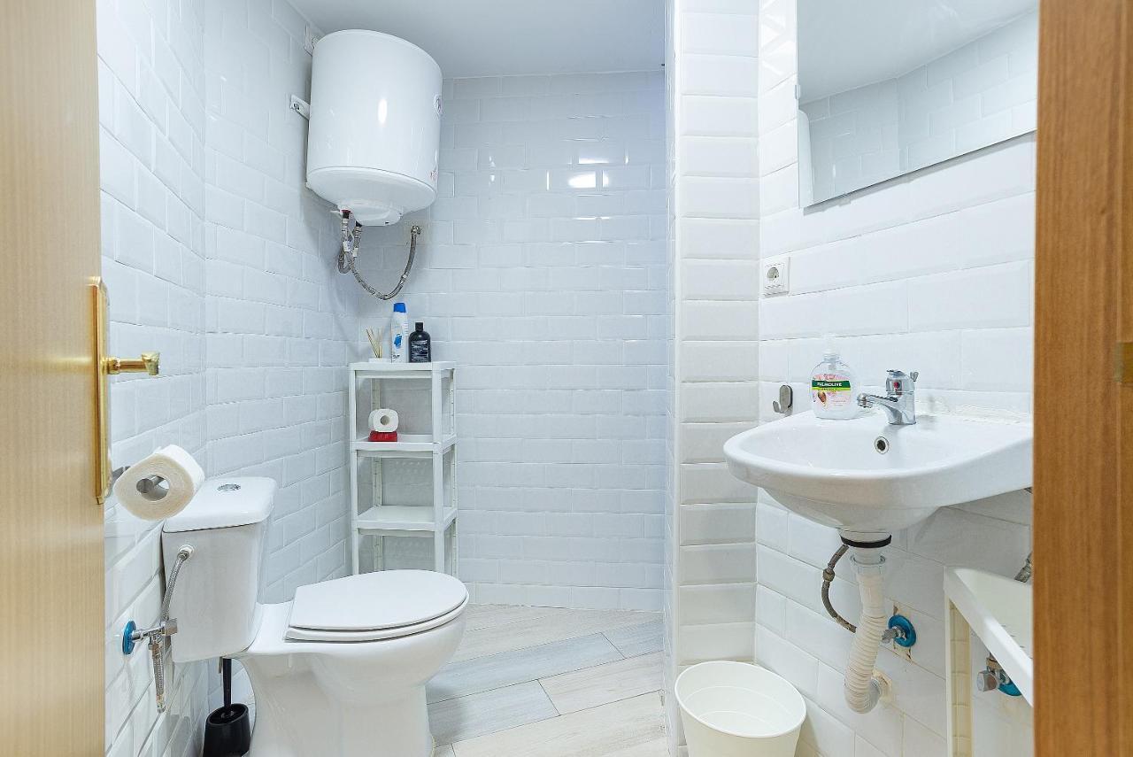 Soho Rooms Citycenter, Young People Only มาลากา ภายนอก รูปภาพ